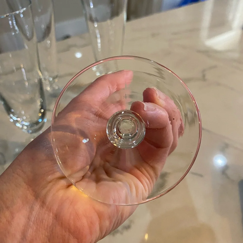 Bundle of 4 Clear Glass Pilsner Beer Glasses with short Stems 2 Styles